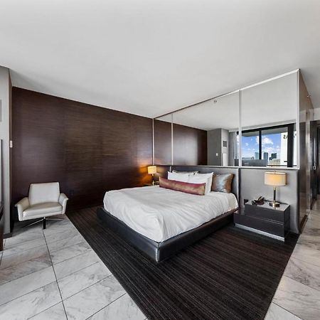 Huge Modern Luxury 17 Floor Panoramic Corner Suite With Open Balcony Λας Βέγκας Εξωτερικό φωτογραφία