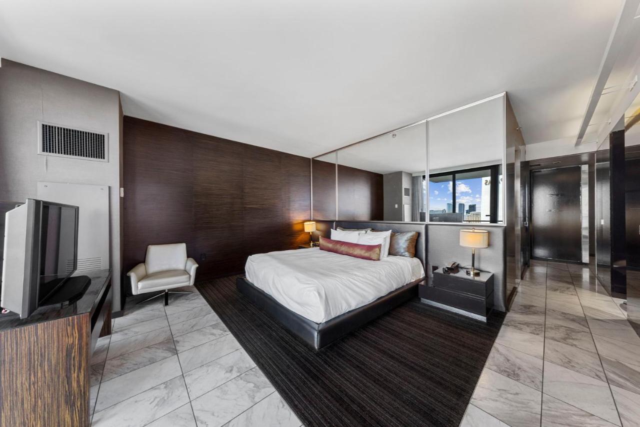 Huge Modern Luxury 17 Floor Panoramic Corner Suite With Open Balcony Λας Βέγκας Εξωτερικό φωτογραφία